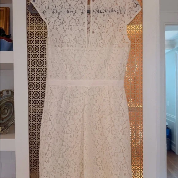 Likely Beautiful Cocktail Lace Dress, White, new with tags Size 2 - Picture 4 of 8
